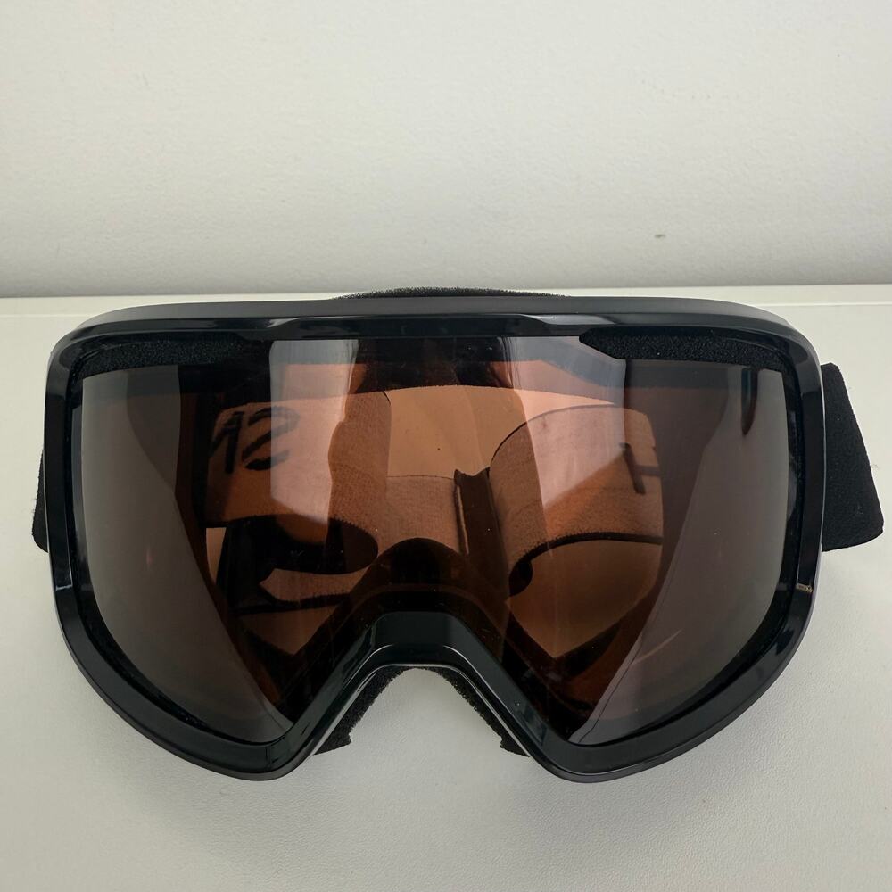 Smith Optics Ski Snowboarding Goggles Orange Yellow Tinted Lens Black Strap